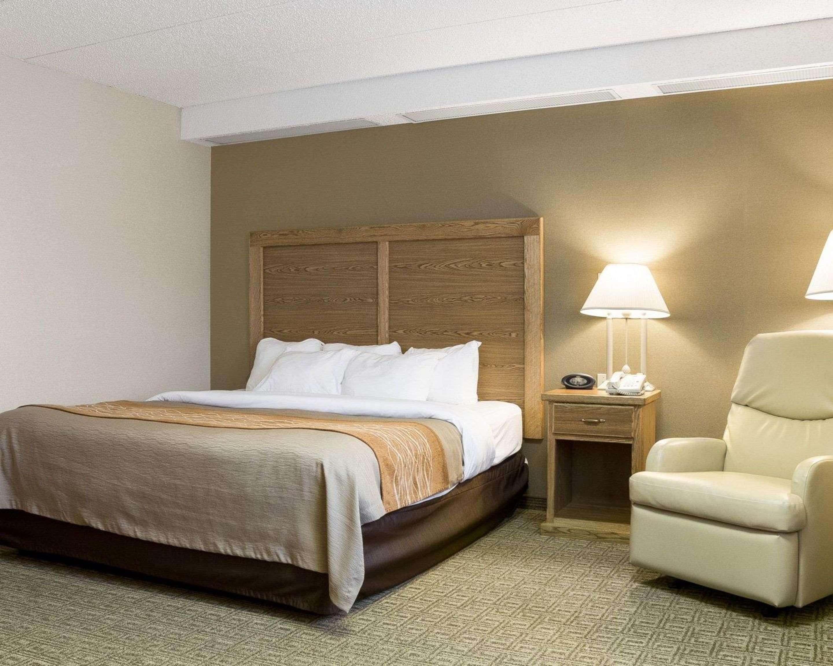 Quality Inn Bismarck I-94 Екстер'єр фото