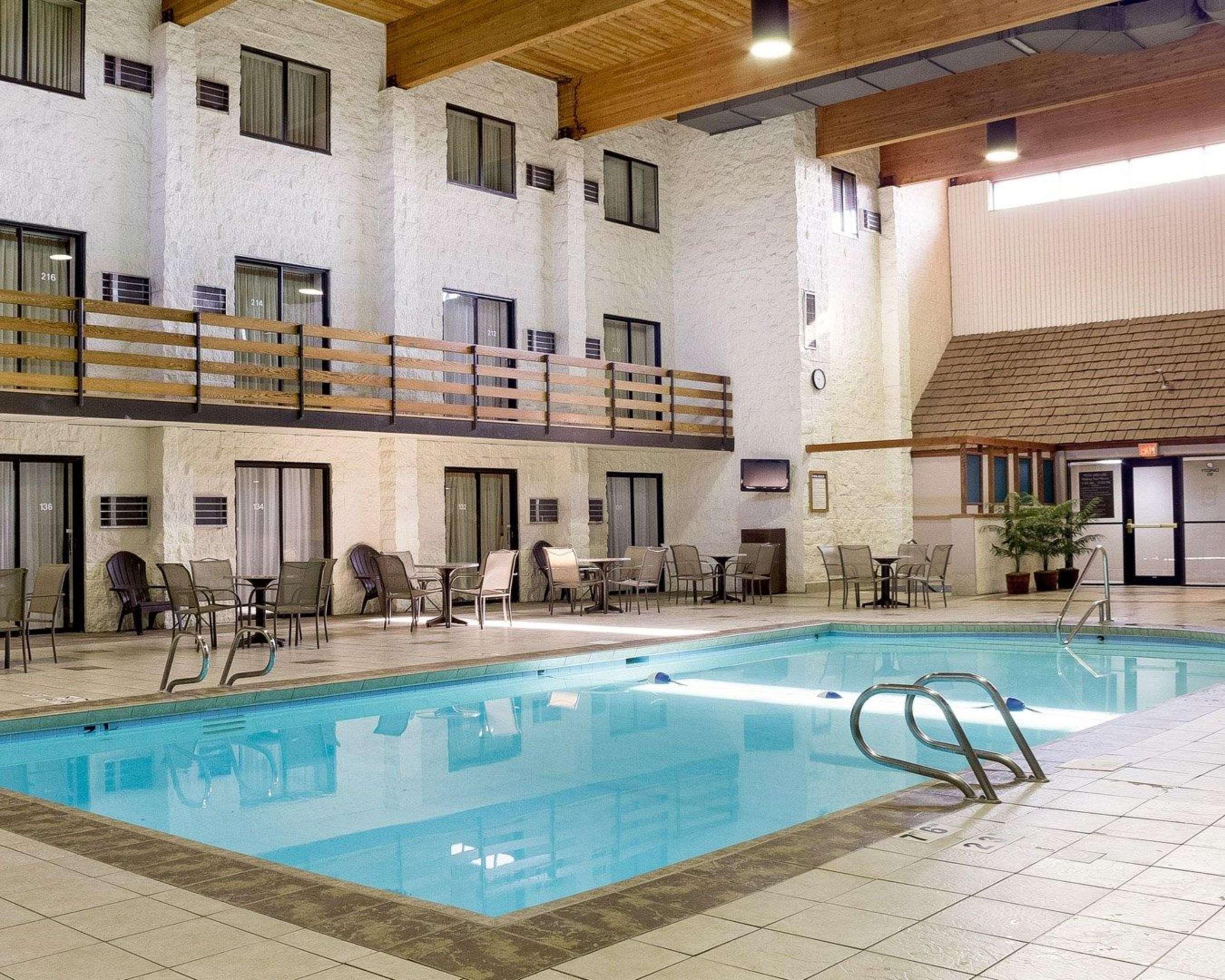 Quality Inn Bismarck I-94 Екстер'єр фото