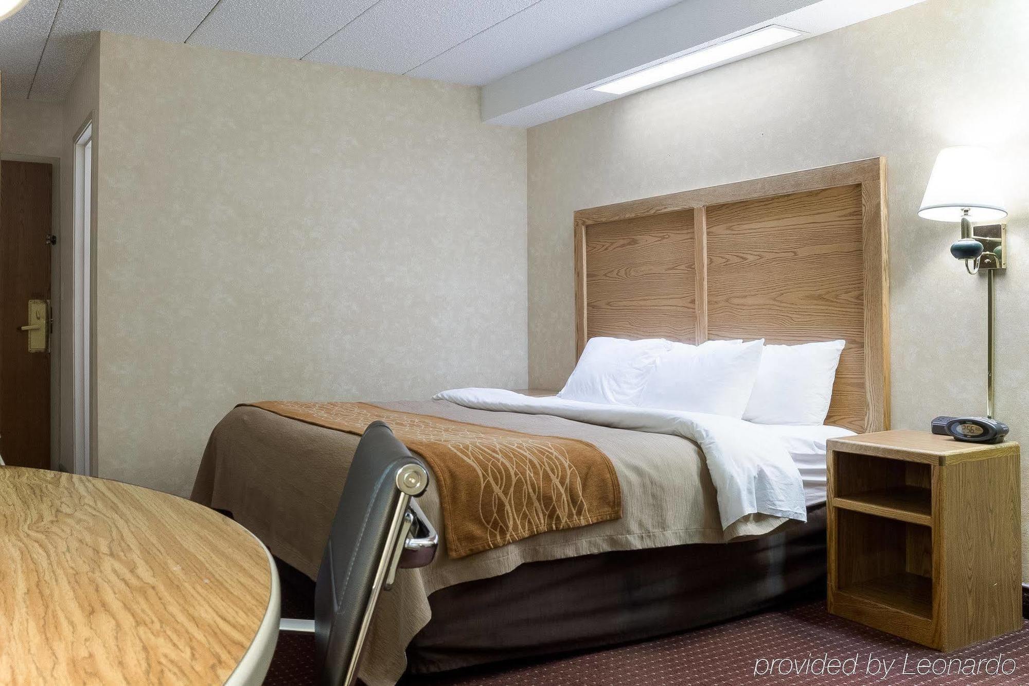 Quality Inn Bismarck I-94 Екстер'єр фото