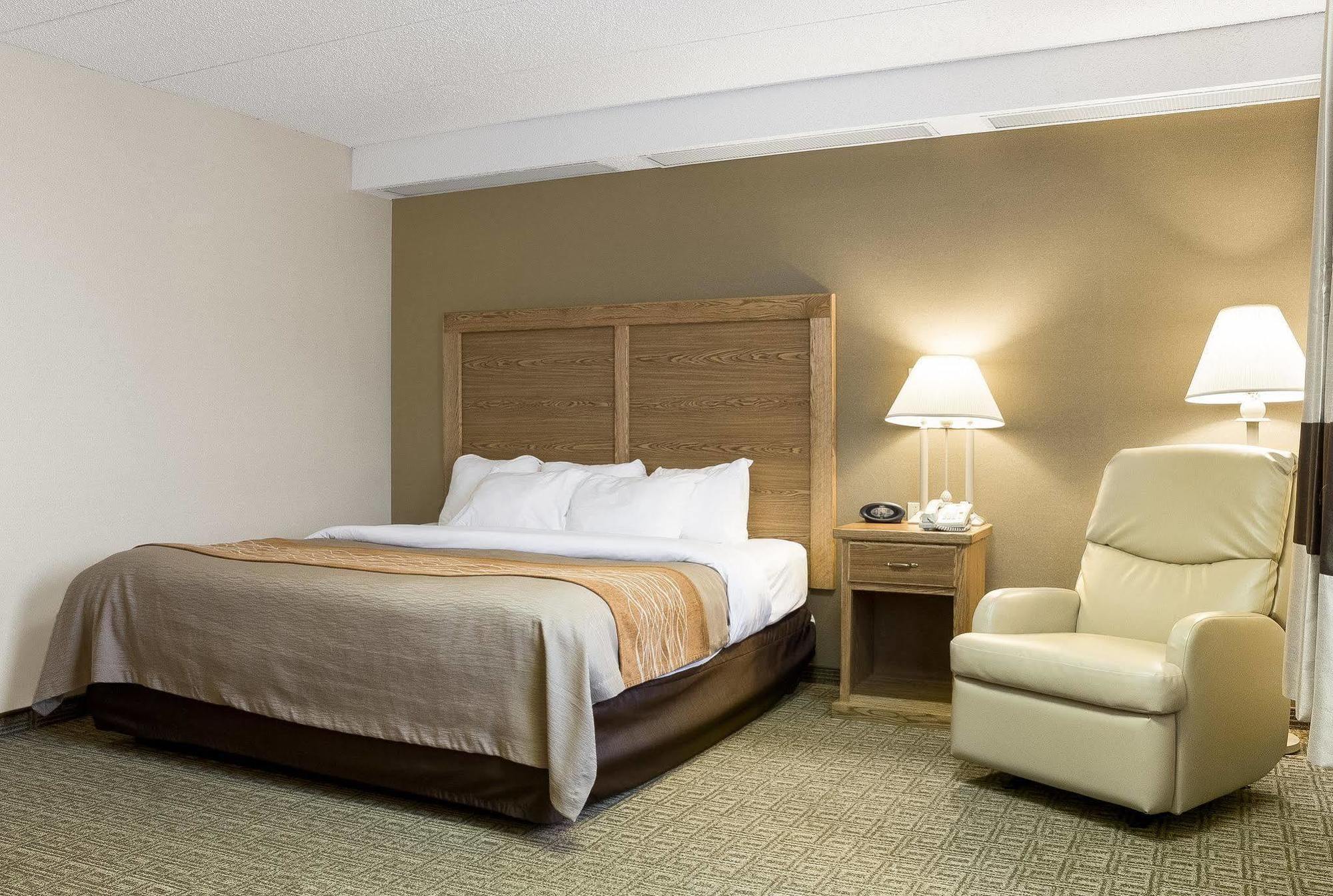 Quality Inn Bismarck I-94 Екстер'єр фото