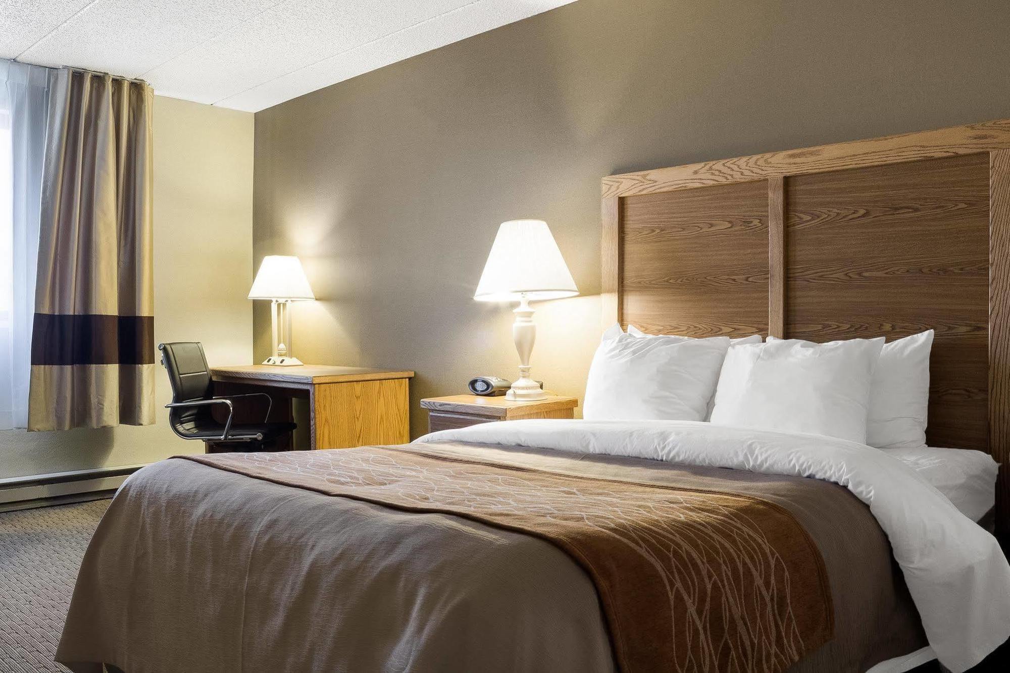 Quality Inn Bismarck I-94 Екстер'єр фото