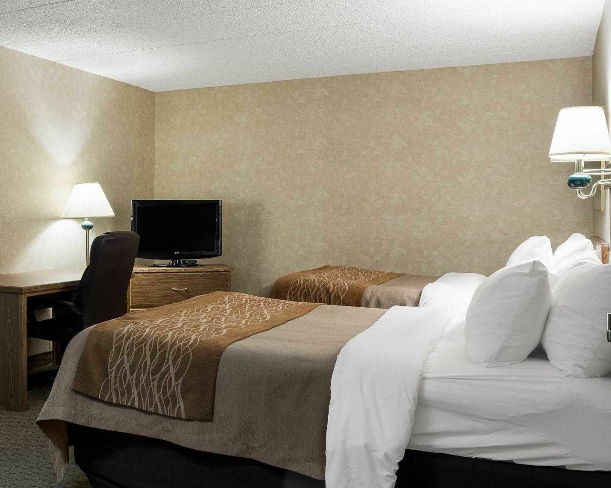 Quality Inn Bismarck I-94 Екстер'єр фото