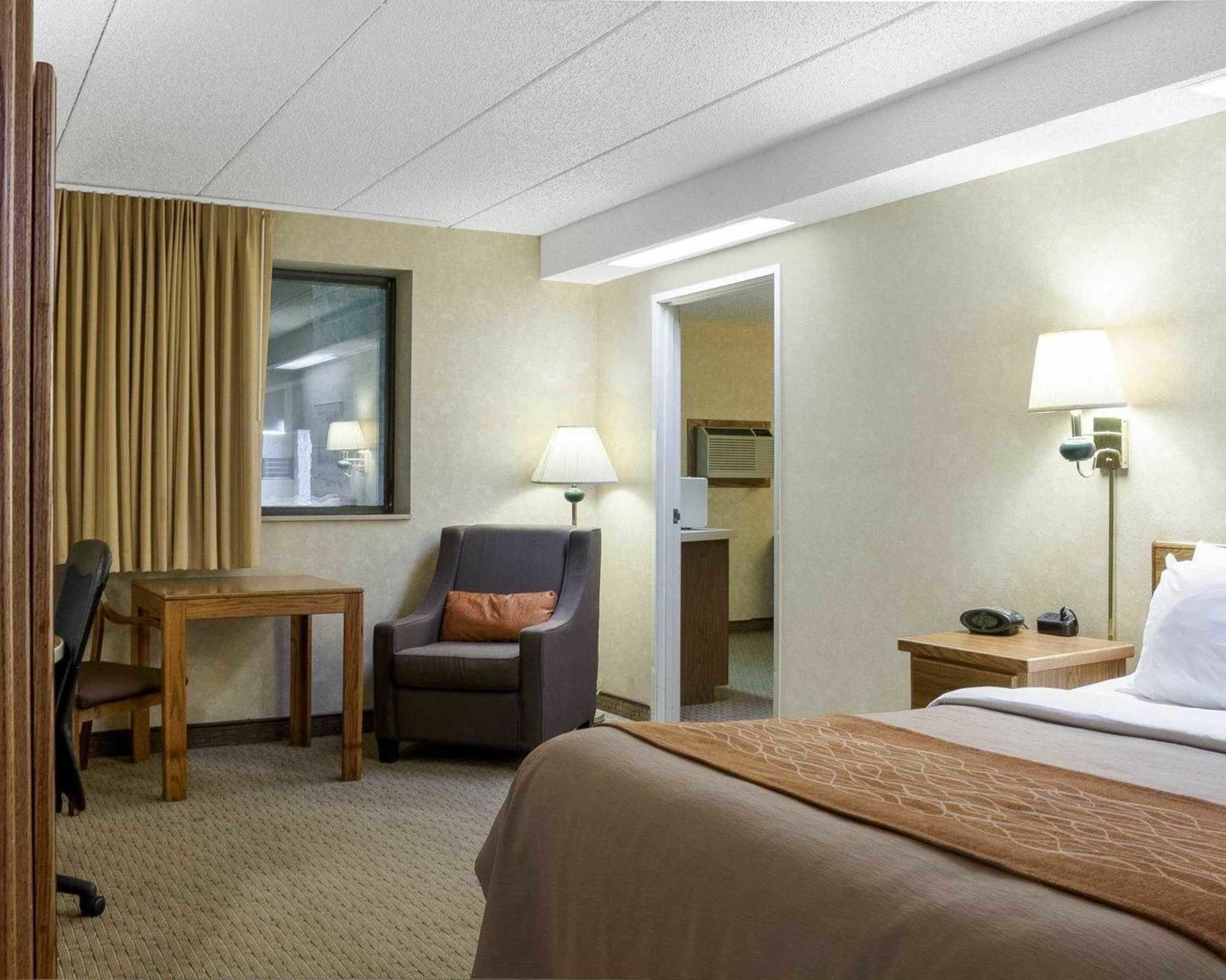 Quality Inn Bismarck I-94 Екстер'єр фото